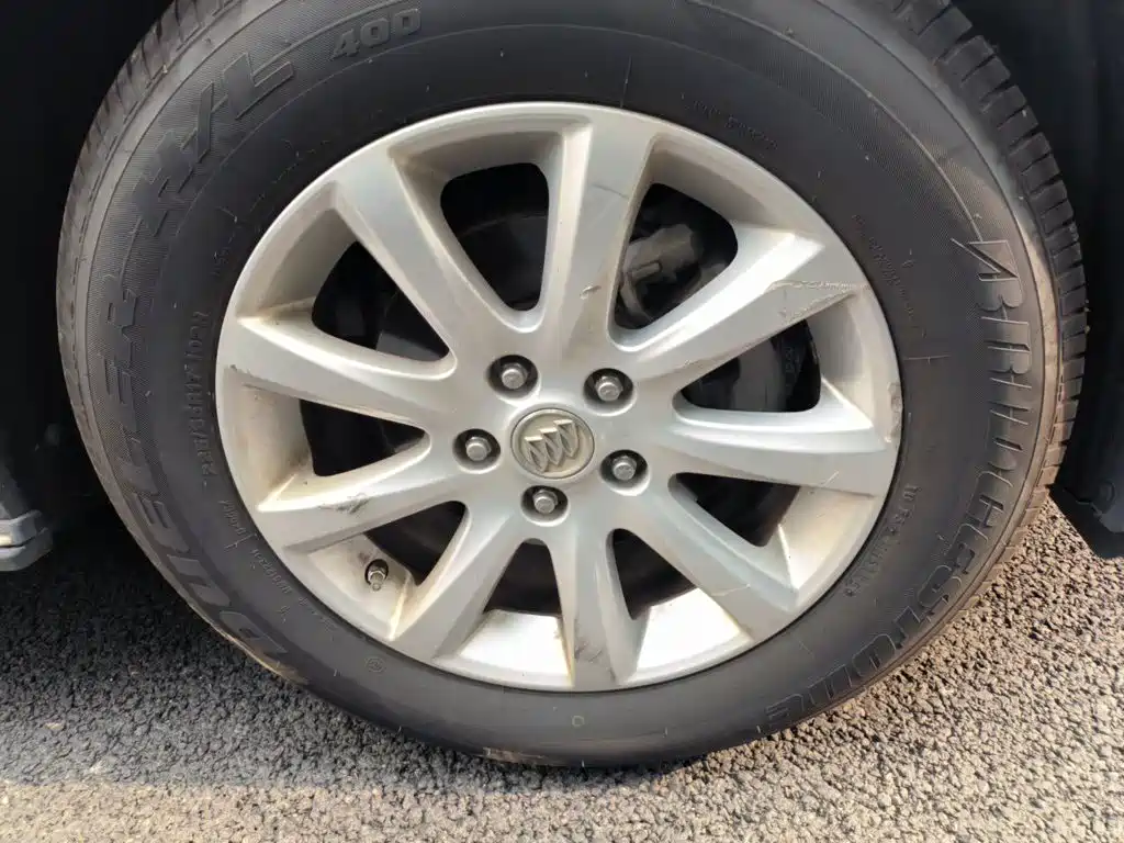 Buick Envision Plus — миниатюра 8