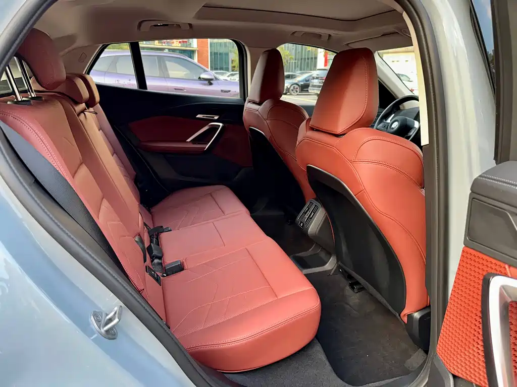 BMW X2 (Import) — миниатюра 11