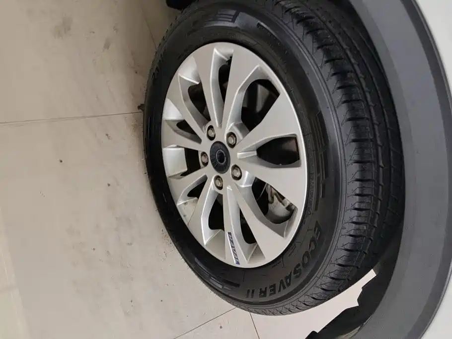 Haval H2s — миниатюра 6