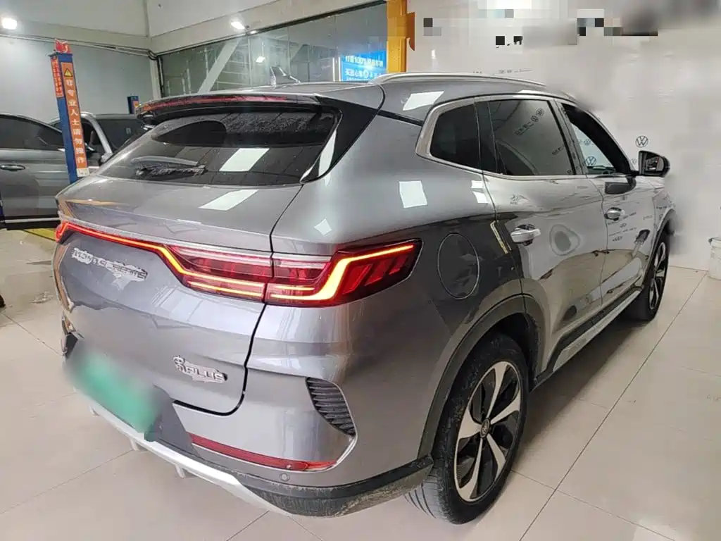 BYD PLUS New Energy — миниатюра 7