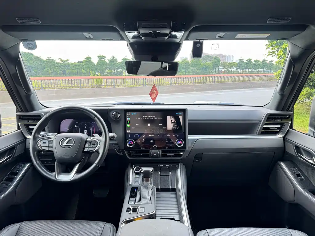 Lexus GX — миниатюра 18
