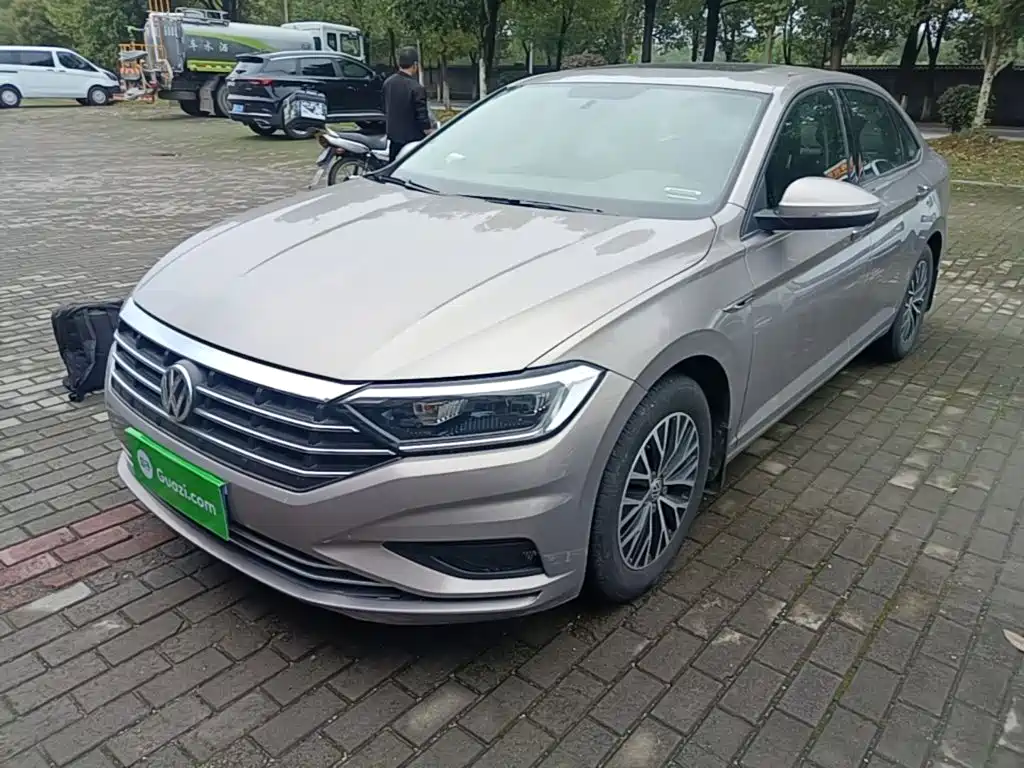Volkswagen Sagitar — миниатюра 2