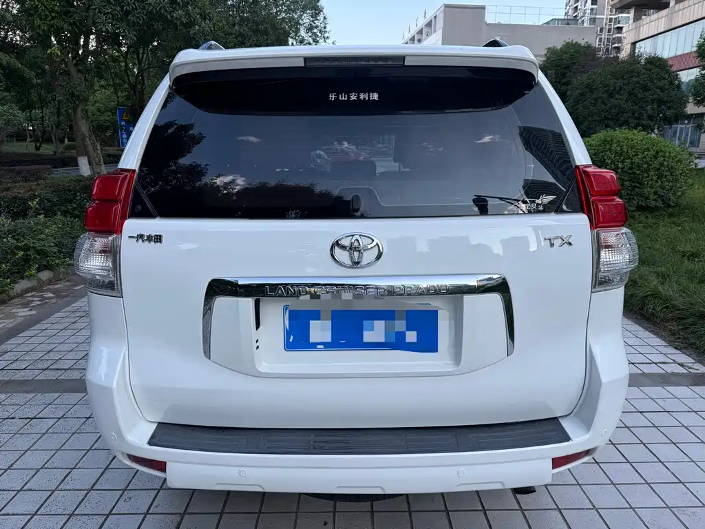 Toyota Prado — миниатюра 2