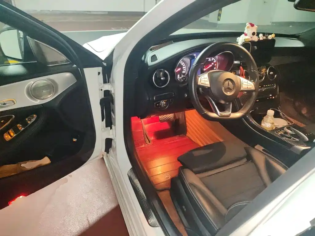 Mercedes-Benz C-Class — миниатюра 17