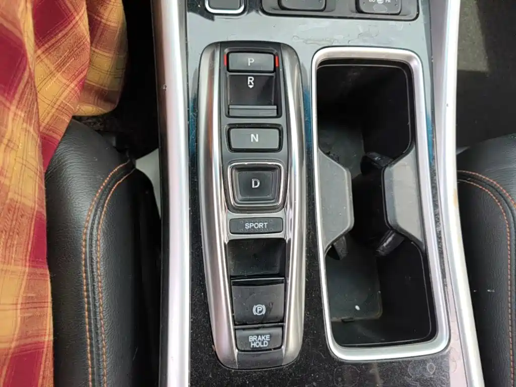 Honda Accord — миниатюра 19