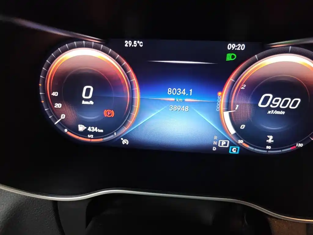 Mercedes-Benz C-Class — миниатюра 13