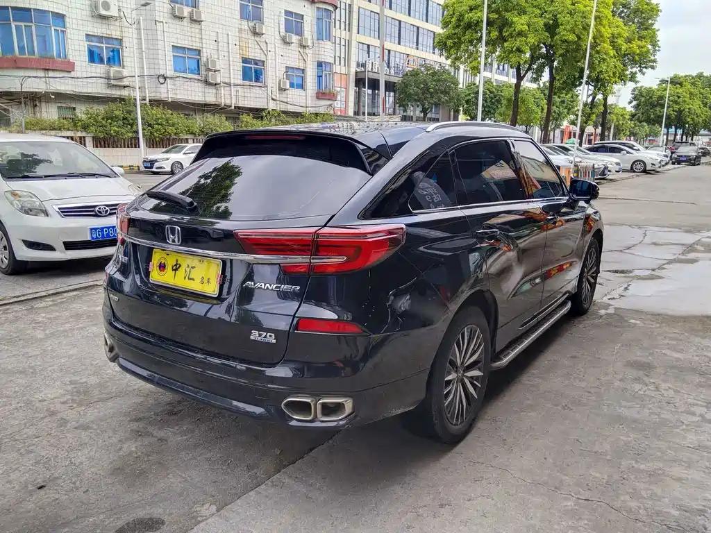 Honda Avancier — миниатюра 9