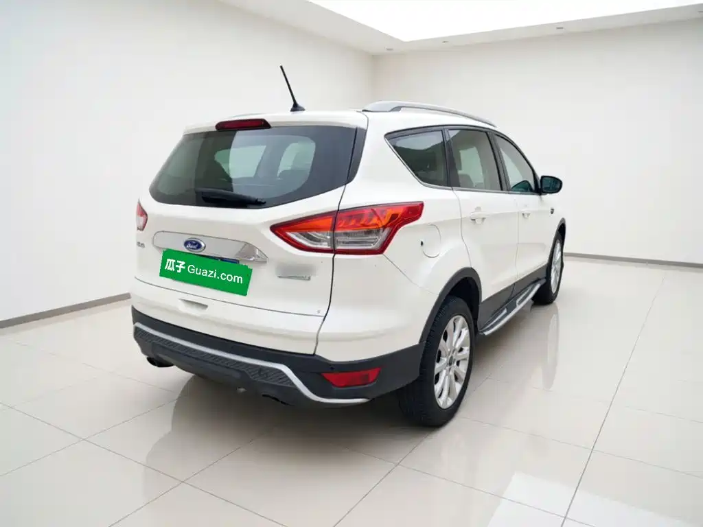 Ford Kuga — миниатюра 4