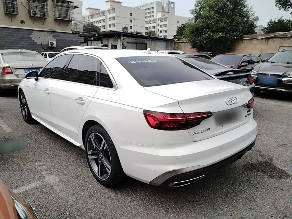 Audi A4L — миниатюра 5