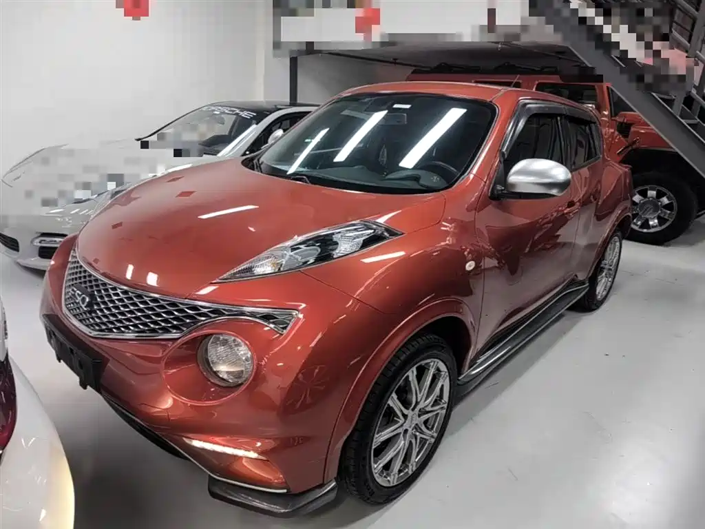 Infiniti ESQ 2016