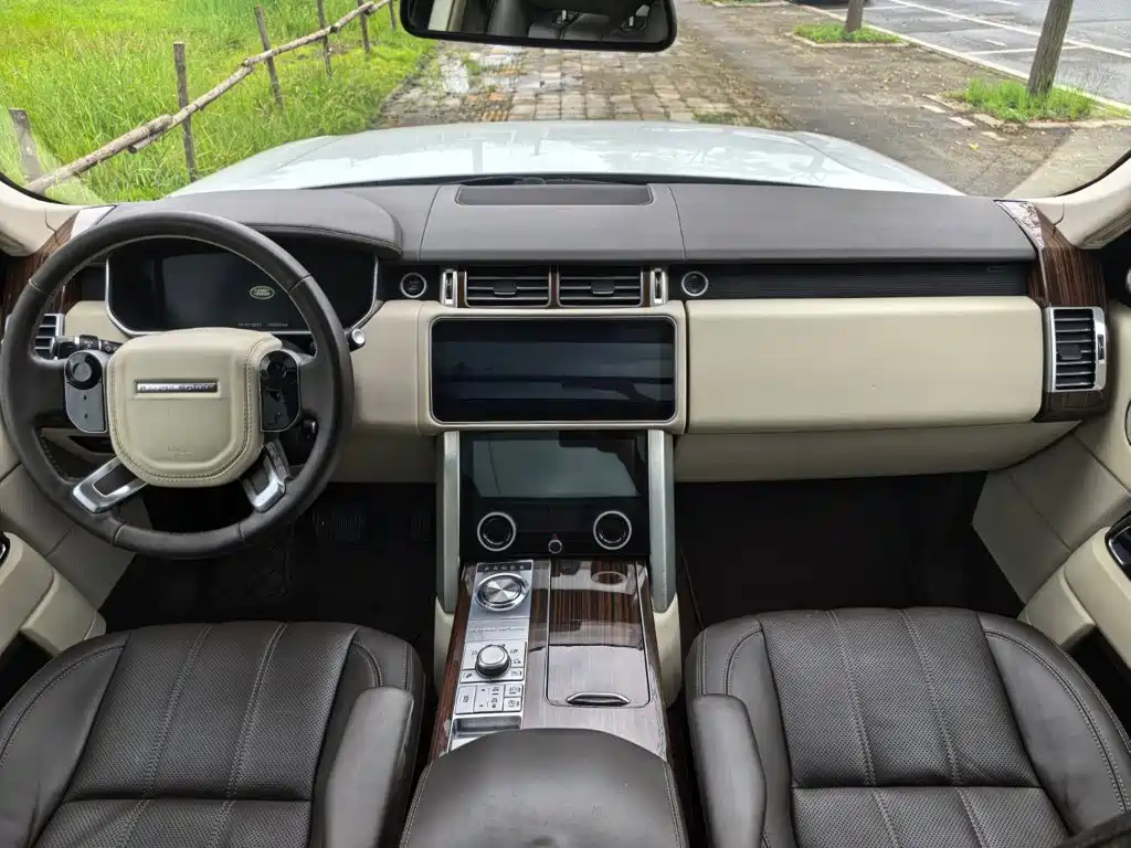 Land Rover Range Rover — миниатюра 13