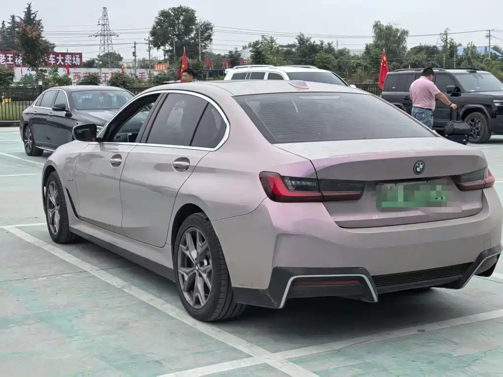 BMW i3 — миниатюра 6