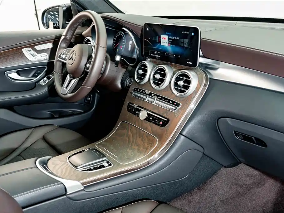Mercedes-Benz GLC — миниатюра 17