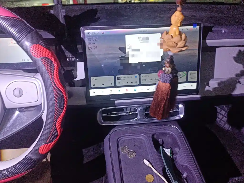 Leapmotor Leapmotor B01 — миниатюра 9