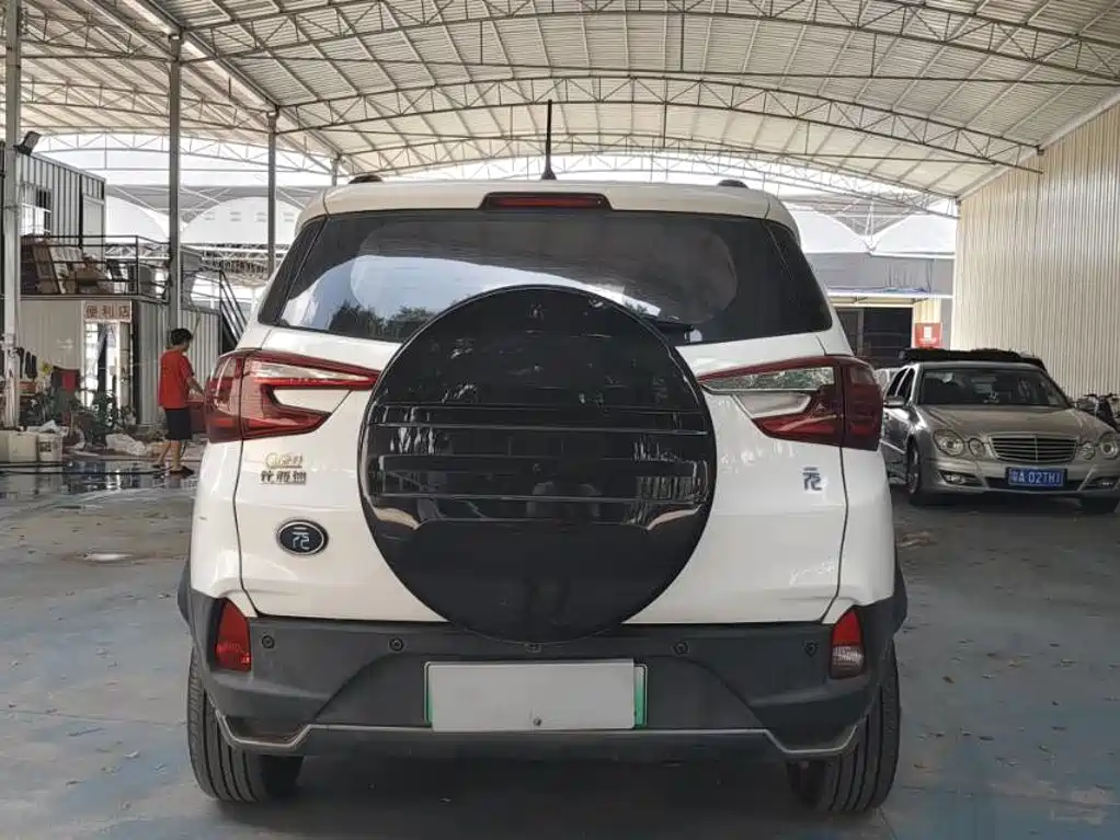 BYD Yuan EV — миниатюра 3