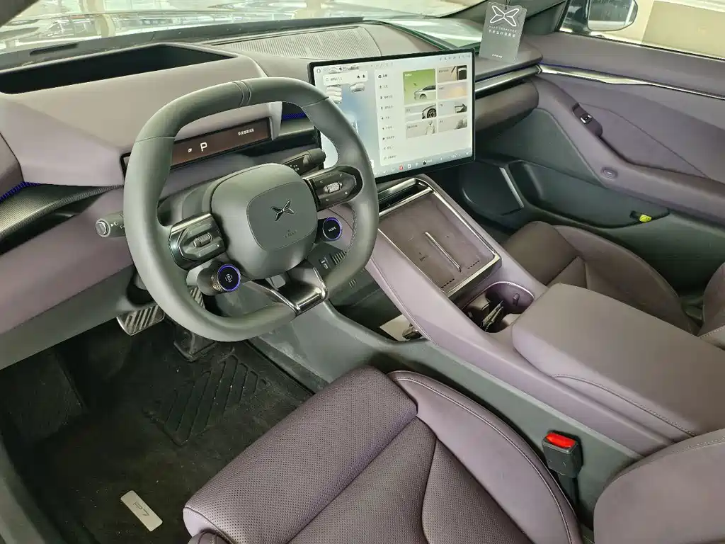 XPeng P7 — миниатюра 19