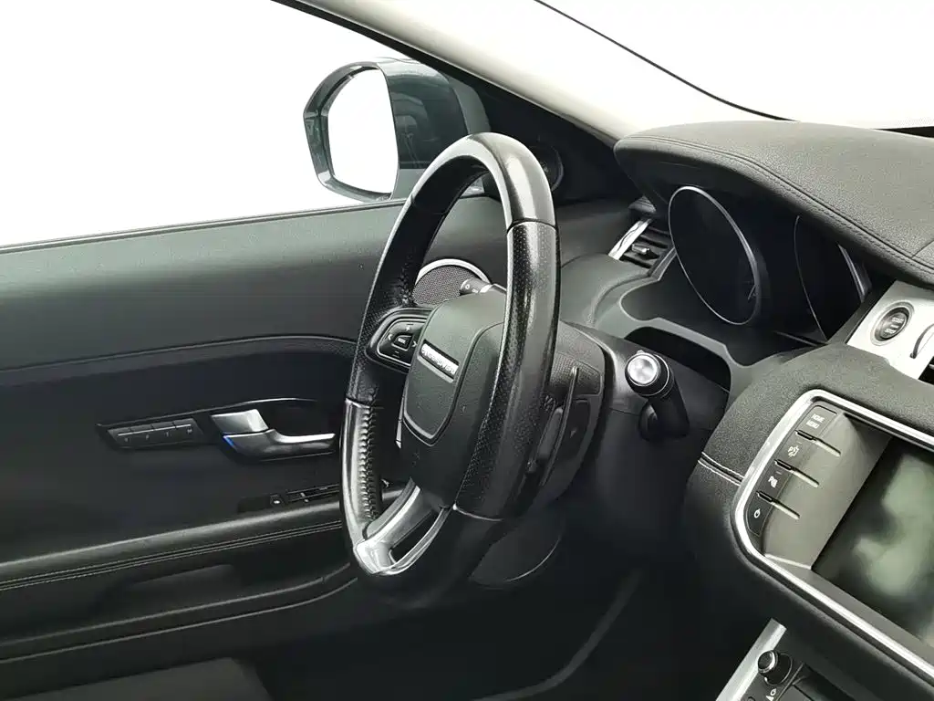 Land Rover Evoque (Import) — миниатюра 22