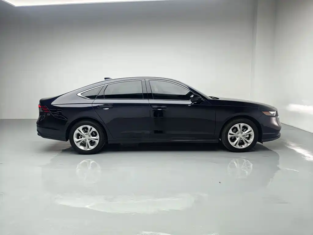 Honda Accord — миниатюра 14