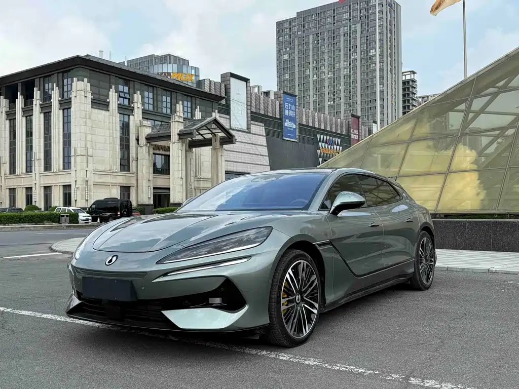 Denza Denza Z9GT