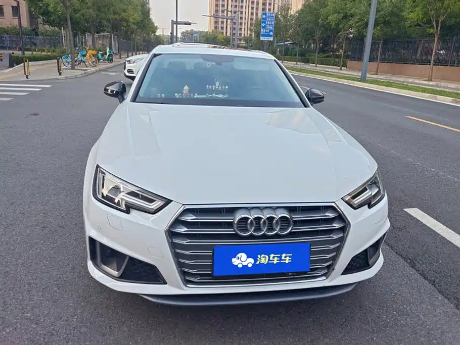 Audi A4L — миниатюра 2