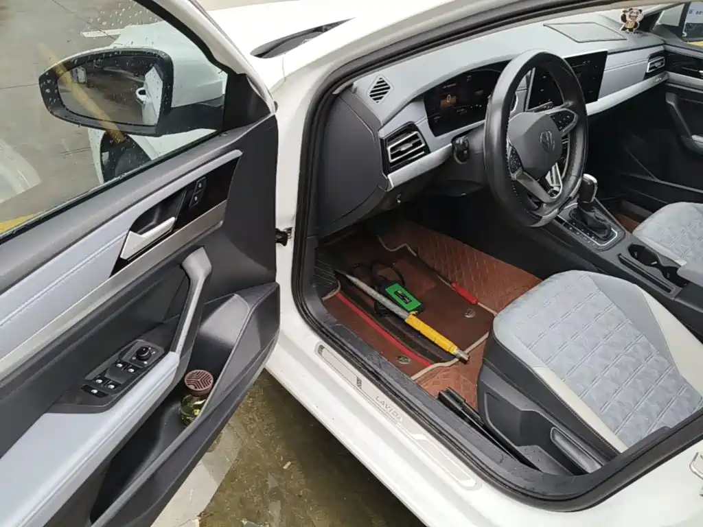 Volkswagen Lavida — миниатюра 16