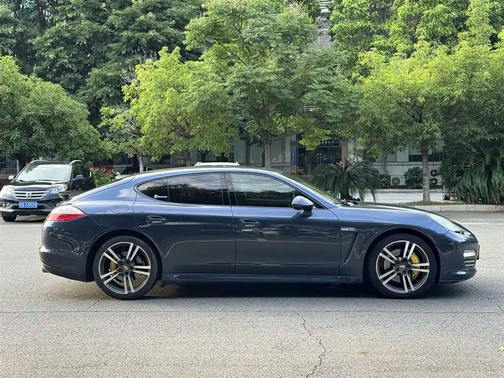Porsche Panamera 2010 Panamera 3.6L