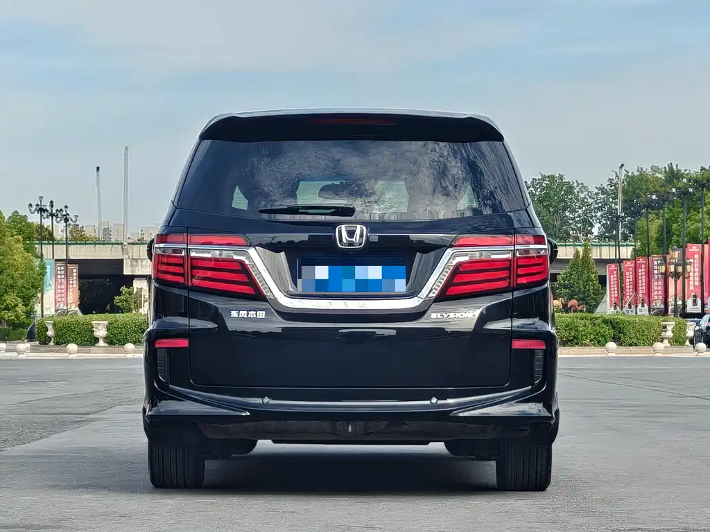 Honda Elysion — миниатюра 13