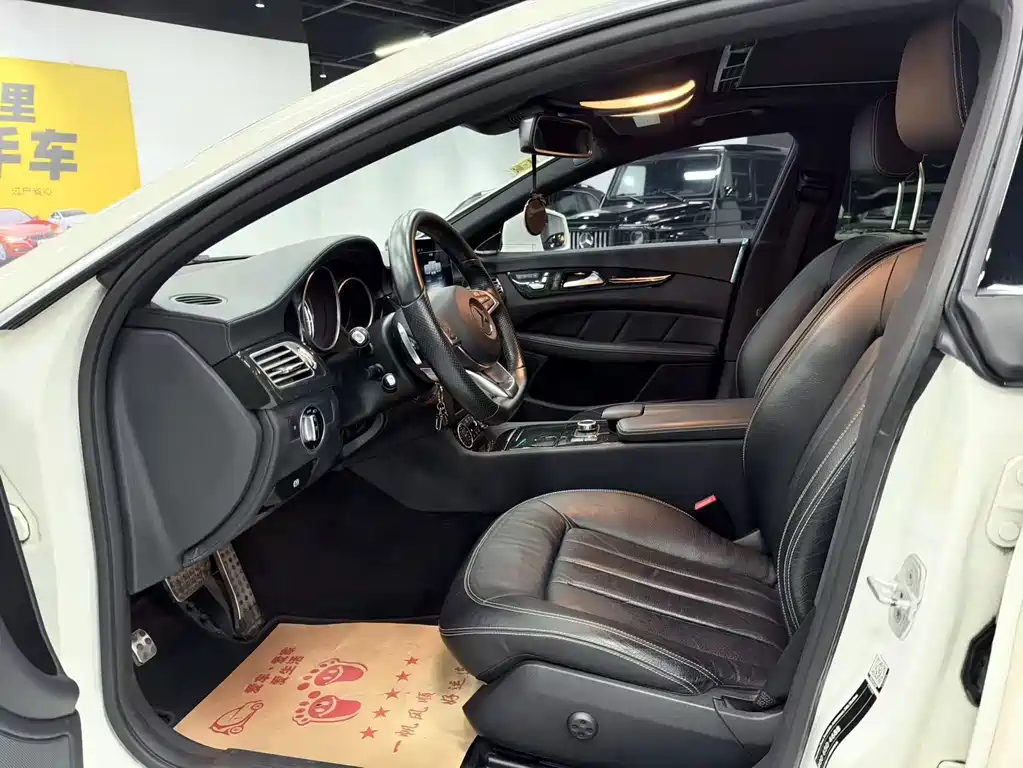 Mercedes-Benz CLS — миниатюра 5