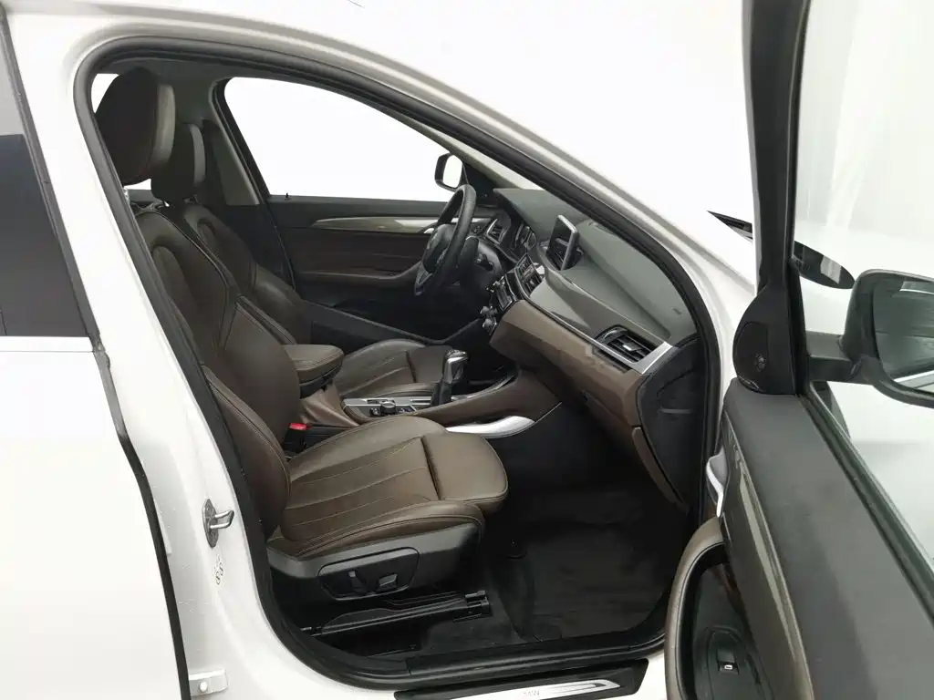 BMW X1 — миниатюра 23