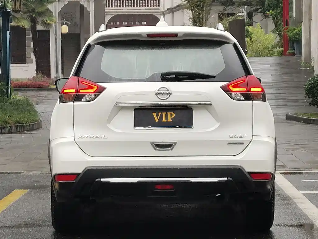 Nissan X-Trail — миниатюра 5