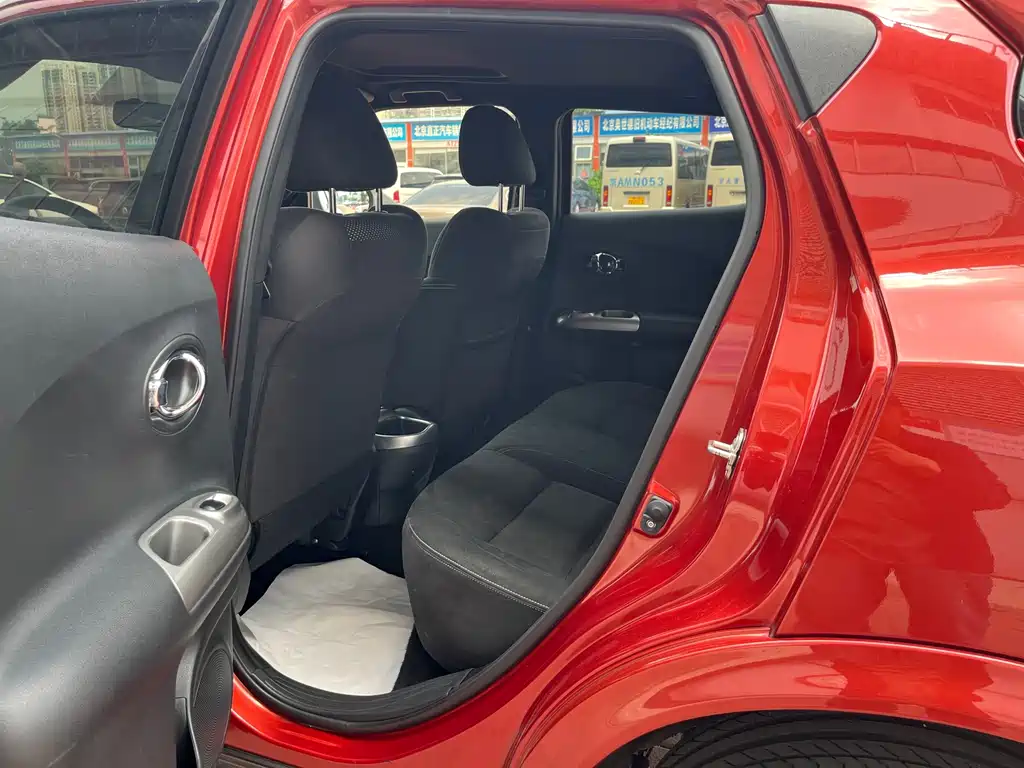 Infiniti ESQ — миниатюра 15