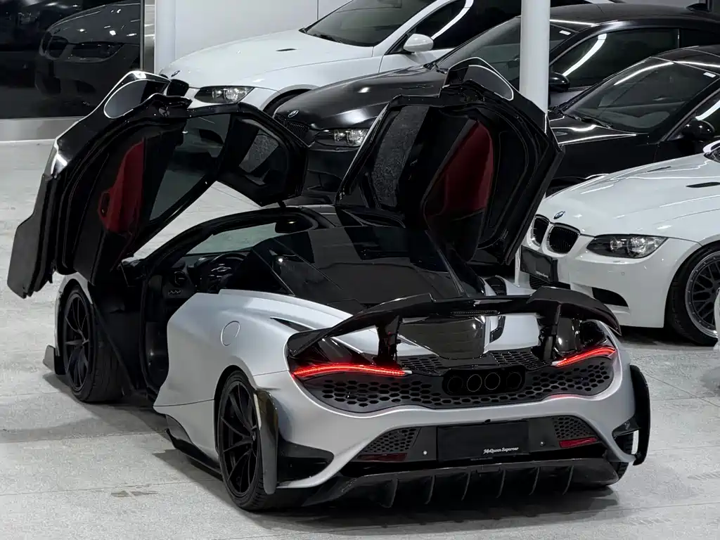 McLaren 720S — миниатюра 3