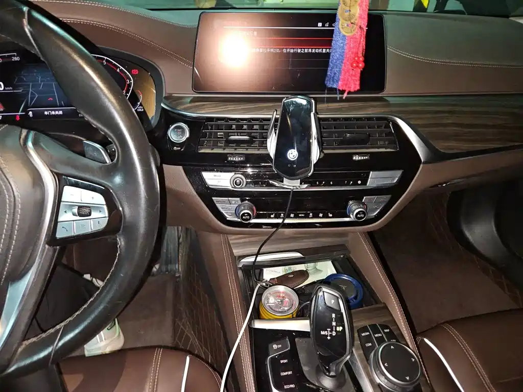 BMW 5 Series — миниатюра 14