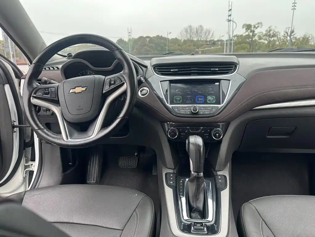 Chevrolet Malibu — миниатюра 11
