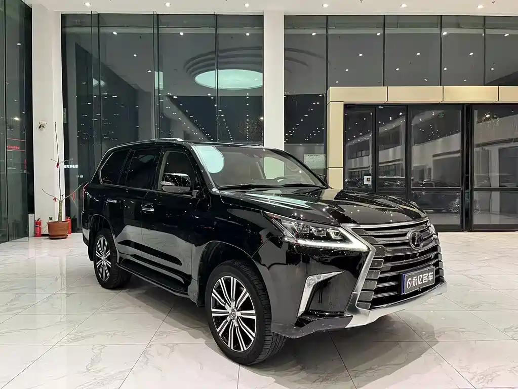Lexus LX 2017 570 Luxury