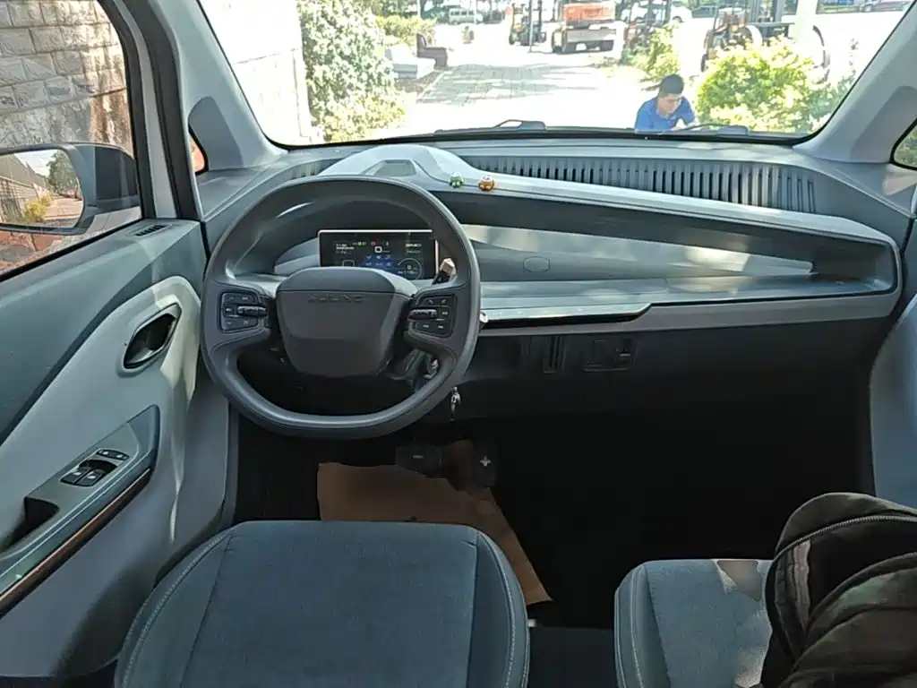 Wuling Nano EV — миниатюра 10