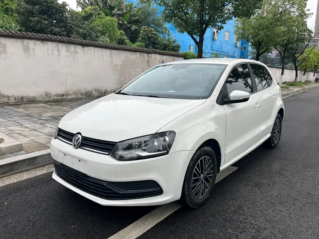 Купить Volkswagen Polo