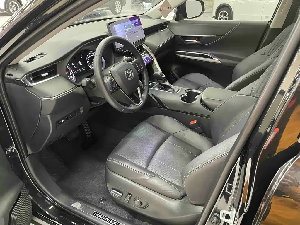 TOYOTA LING FANG HARRIER