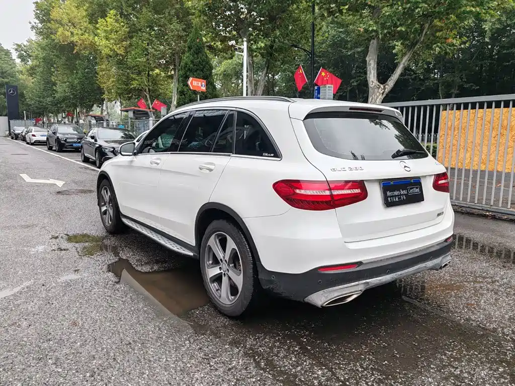 Mercedes-Benz GLC — миниатюра 3