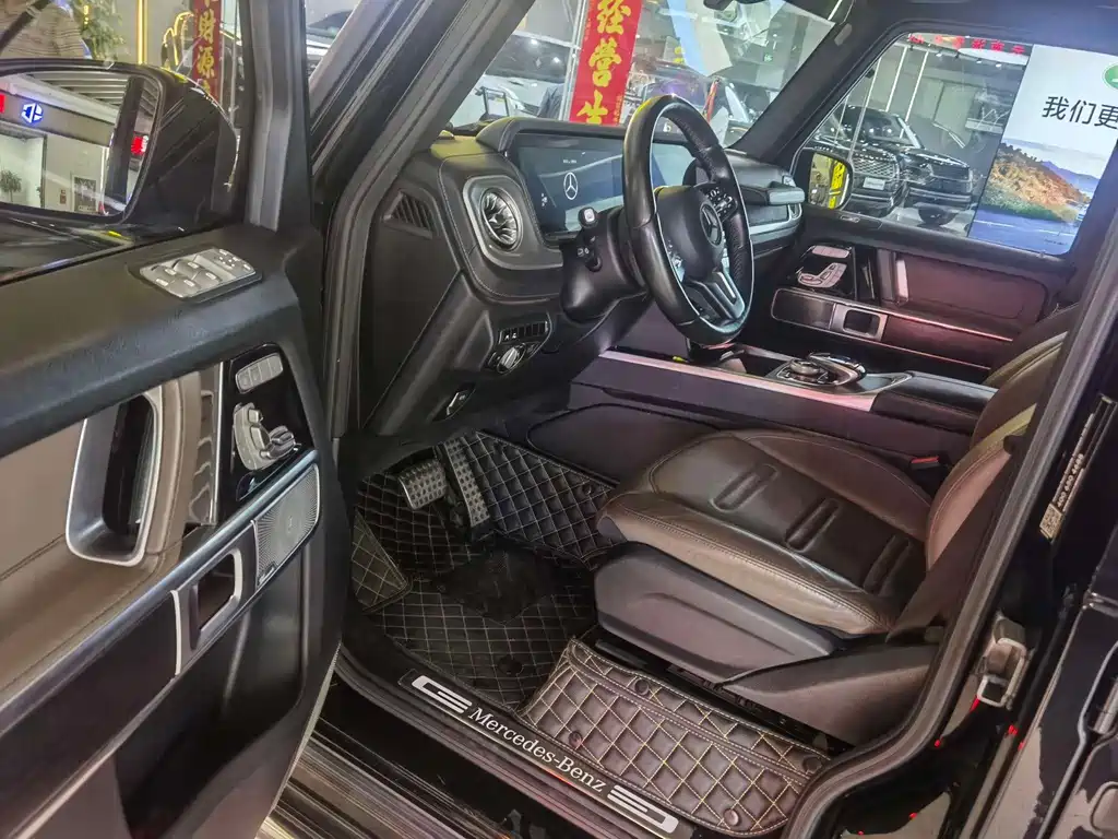 Mercedes-Benz G-Class — миниатюра 2