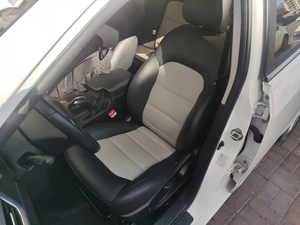 Geely Vision — миниатюра 15
