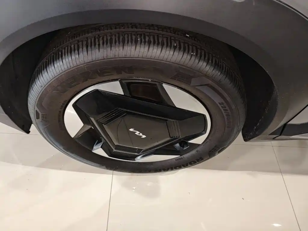 Kia EV5 — миниатюра 23