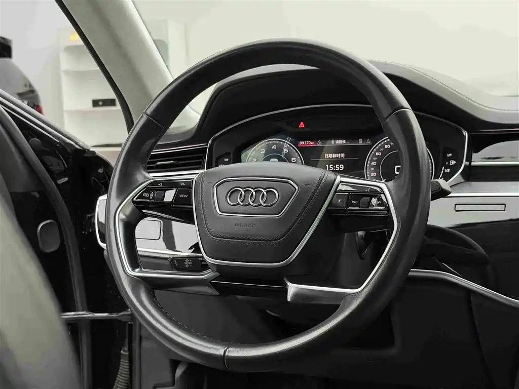 Audi A8 New Energy — миниатюра 13