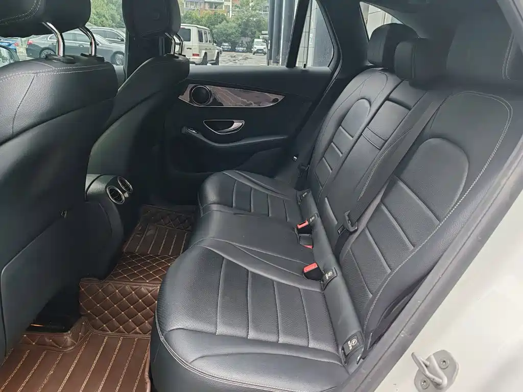 Mercedes-Benz GLC — миниатюра 11