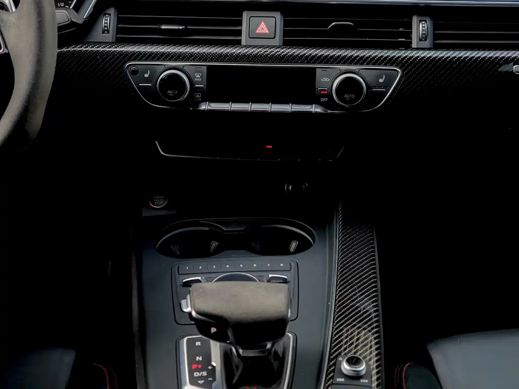 Audi RS 5 — миниатюра 6