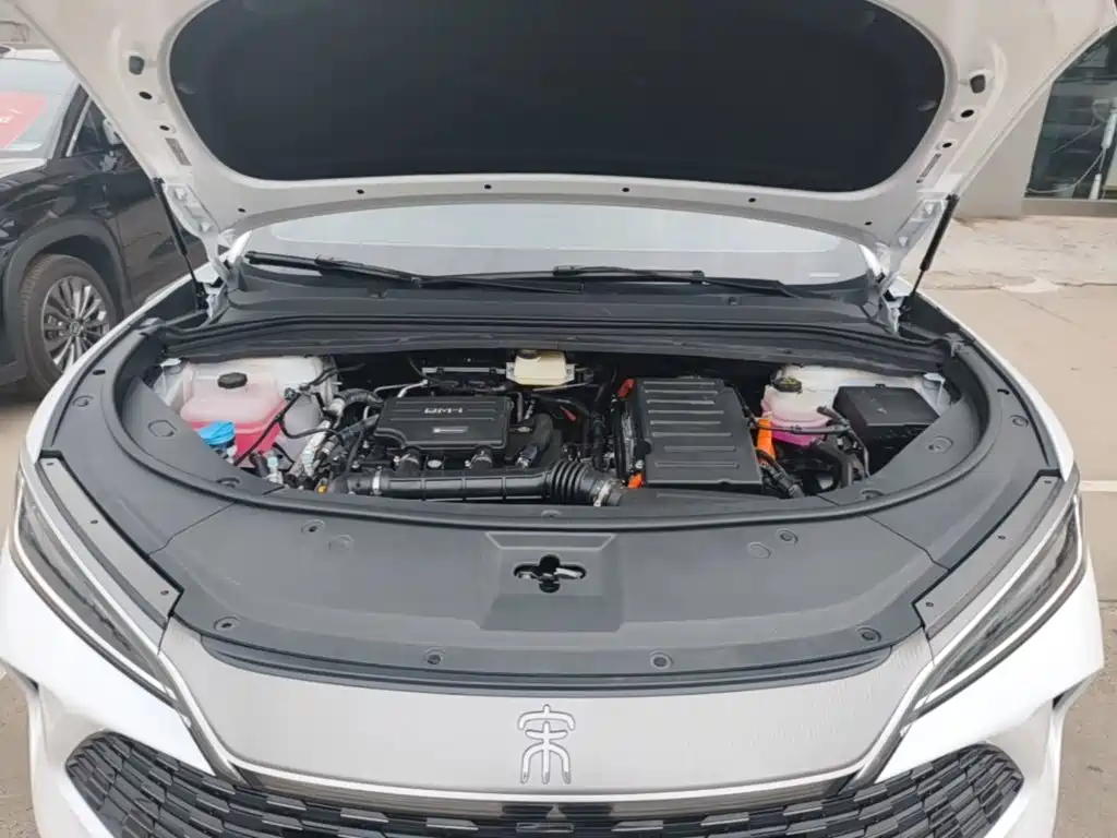 BYD L DM-i — миниатюра 20