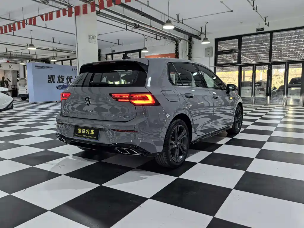 Volkswagen Golf — миниатюра 15
