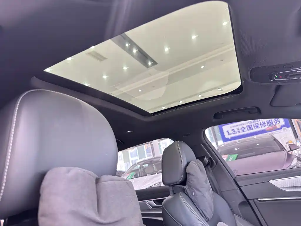 Audi A6L — миниатюра 9