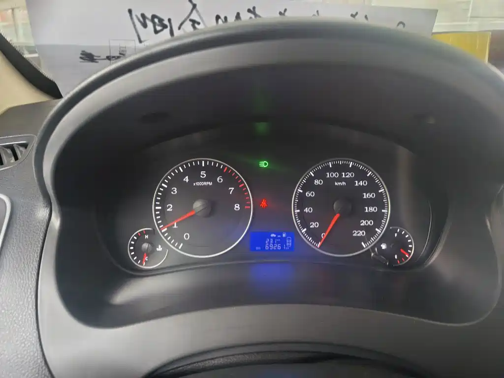 Geely King Kong — миниатюра 11