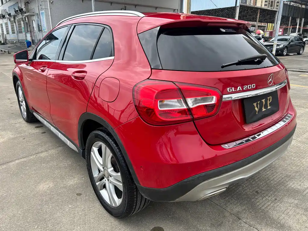 Mercedes-Benz GLA — миниатюра 6